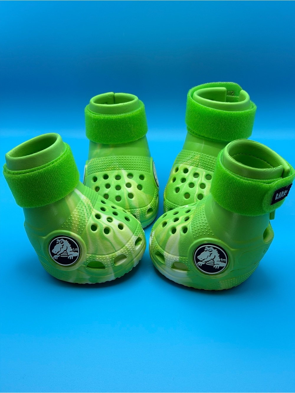 Bark Lime Green Dog Water Clogs with Hook-and-Loop Strap for Large Dogs - Picture 3 of 3